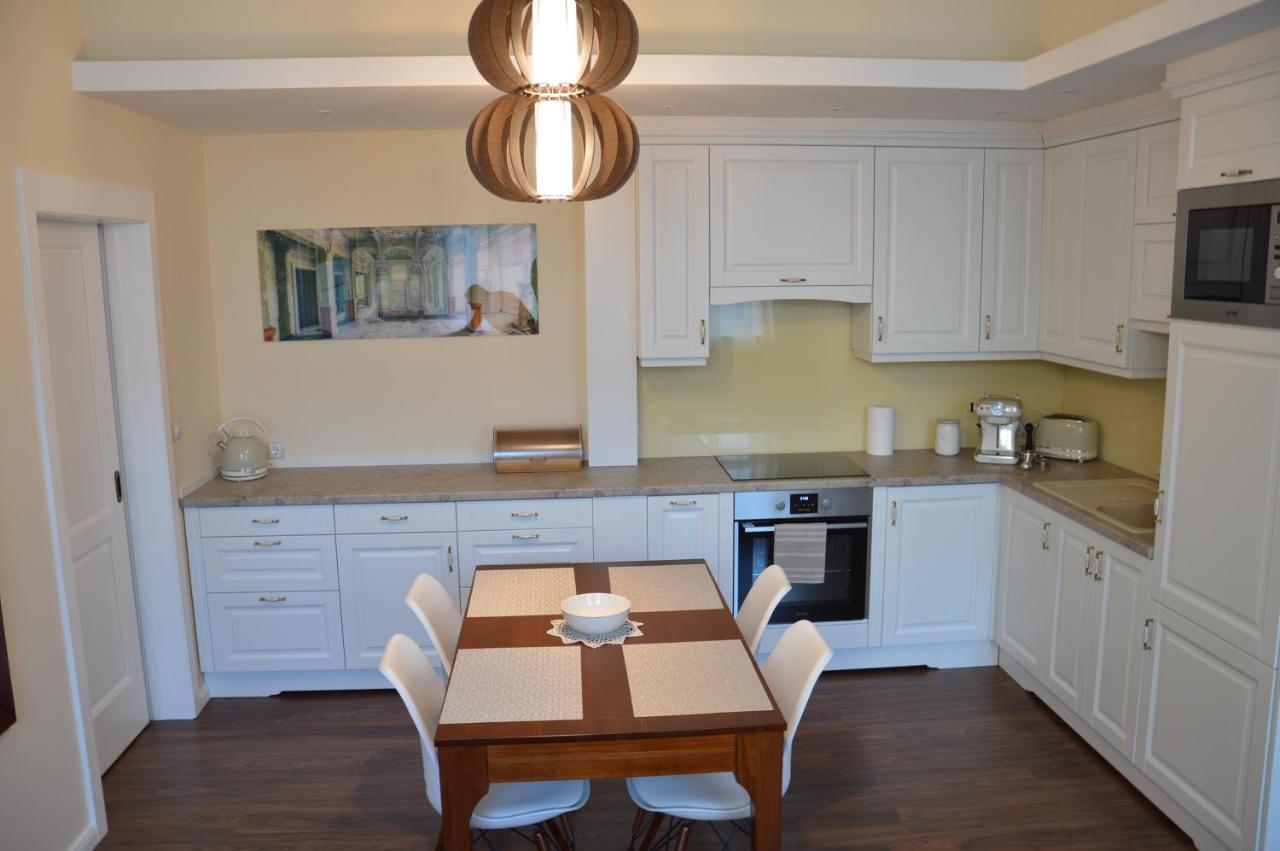 M2-Apartment Szombathely Extérieur photo